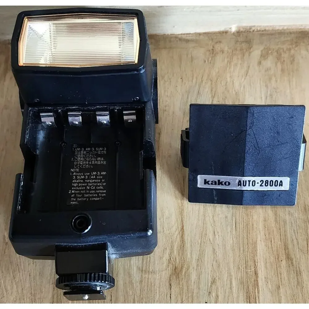 Vintage Kako Auto 2800A Camera Flash With Manual See Pictures Works